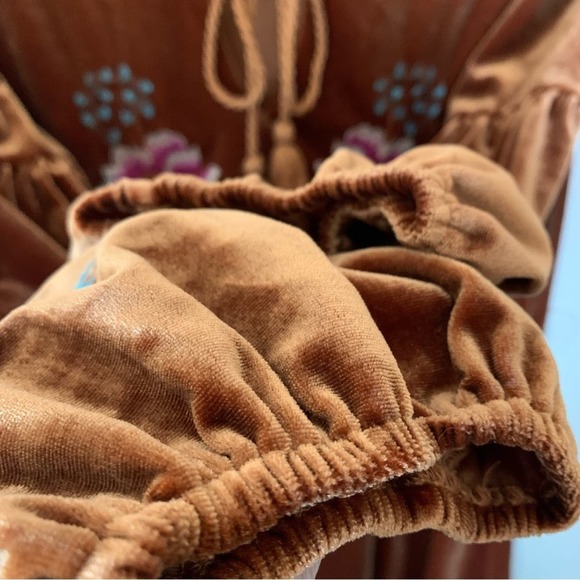 Umgee | size medium floral embroidered dress with tie front made in USA velvet - Picture 11 of 13